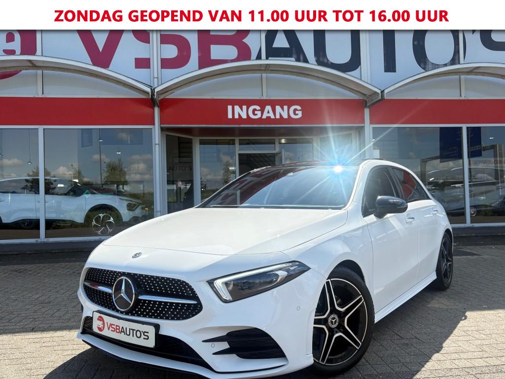 Mercedes-Benz A-Klasse A200 AUT. 163PK AMG-PAKKET MEMORY NAVI PANO-DAK CAMERA SFEERVERLICHTING AIRCO 52674128-0.jpg | VSB Autos