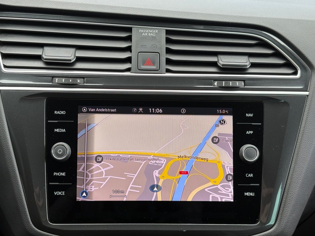 Volkswagen Tiguan 1.5 TSI ACT. FACELIFT LED DIGITALE-SCHERM NAVI CARPLAY CAMERA AIRCO LMV PDC 52675966-6.jpg | VSB Autos