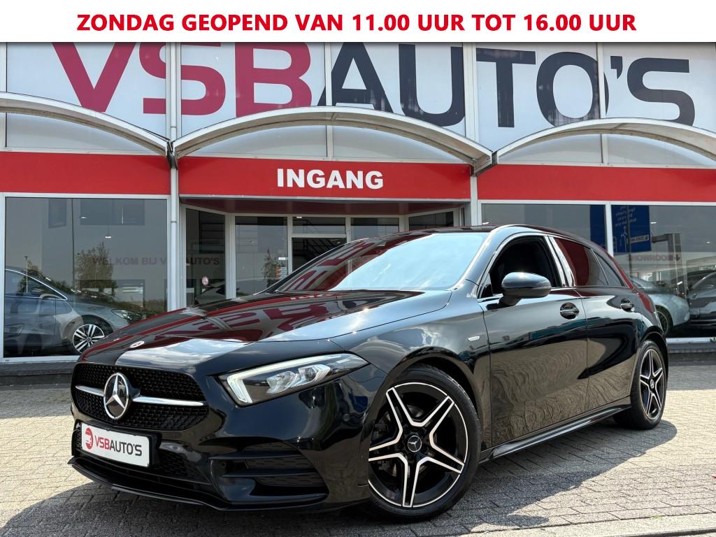 Mercedes-Benz A-Klasse A180 EDITION AMG-LINE 122PK LED NAVI CAMERA SFEERVERLICHTING AIRCO LMV PDC 55589596-0.jpg | VSB Autos