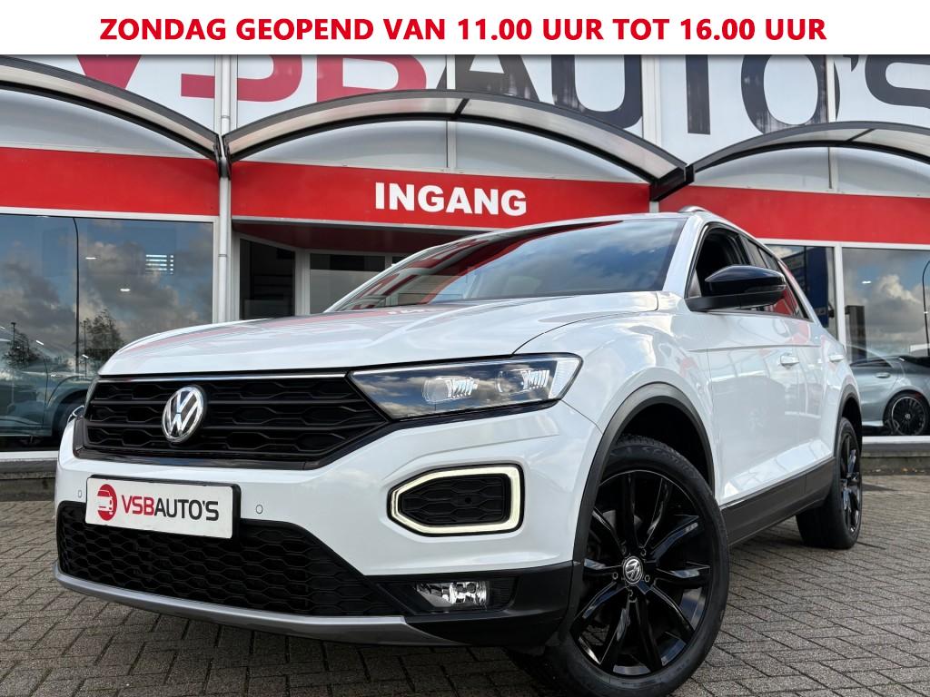 Volkswagen T-Roc 1.5 TSI ACT AUT. 150PK SPORT BUSINESS-R PANO-DAK CAMERA CARPLAY AIRCO LMV PDC 57599960-0.jpg | VSB Autos