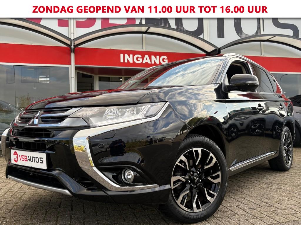 Mitsubishi Outlander 2.0 4WD PHEV AUT. LEER NAVI CAMERA TREKHAAK WINTER-PAKKET AIRCO LMV PDC 57753239-0.jpg | VSB Autos
